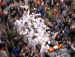 Die Mannschaft rollt an