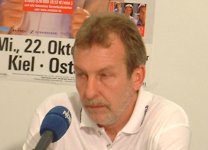 GWD-Trainer Niemeyer: "In der ersten Halbzeit brachten wir den THW von einer Verlegenheit in die n�chste."