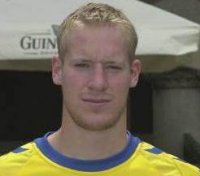 Brandgef�hrlich: Der R�ckraumshooter der HSG, Michael Hegemann.