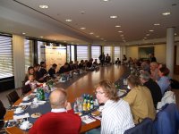 Gro�e Runde: Die Saisonpressekonferenz brachte der Provinzial ein "ausverkauftes Haus"