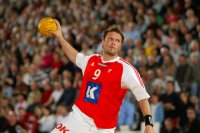 Heimspiel in der Ostseehalle? Lars Christiansen im Trikot der d�nischen Nationalmannschaft.