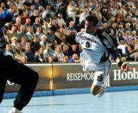 Fliegender Igor Anic.