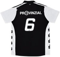 R�ckseite des neuen schwarzen Fantrikot.