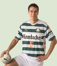 Rechtsau�en Avishay Smoler ist zweitbester Torsch�tze bei der  HSG mit 90/1 Treffern.