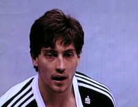 Marcus Ahlm ackerte am Kreis und holte diverse Siebenmeter heraus.