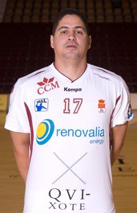 Auch Kreisl�ufer-"Unget�m" Rolando Urios ist wieder fit.