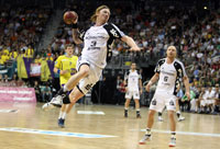 B�rge Lund feierte in Berlin auch sein Comeback im Angriff.