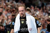 Entt�uscht schlich L�wen-Goalgetter Mariusz Jurasik am Sonntag von der Platte der Sparkassen-Arena.