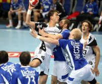 Momir Ilic war mit 10/5 Treffern erfolgreichster Torsch�tze der Partie.