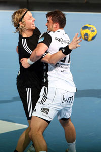 Gl�cklos, aber auch von Momir Ilic gut gebremst: Erlend Mamelund.