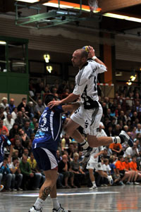 Henrik Lundstr�m erzielte gegen Leon f�nf Treffer in 30 Minuten.