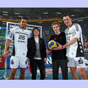 Doris Birkenbach und Klaas mit den beiden Weltmeistern Daniel Narcisse und Dominik Klein.