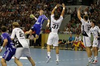 Matthias Gerlich erzielte den ersten Treffer der Partie. Danach verlie� ihn aber das Wurfgl�ck.