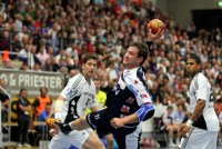 So frei wie Wolfgang Strobel kamen die HBW-Spieler selten zum Wurf. So frei wie Wolfgang Strobel kamen die HBW-Spieler selten zum Wurf.