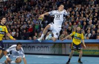 Die Kieler schienen gegen die Mannheimer immer einen Tick schneller zu sein: Dominik Klein erzielt hier eines seiner drei Tore.