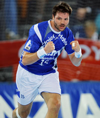 Linkshänder Moritz Schäpsmeier war mit drei Treffern zusammen mit Maximilian Holst bester Großwallstädter Feldtorschütze. Linkshänder Moritz Schäpsmeier war mit drei Treffern zusammen mit Maximilian Holst bester Großwallstädter Feldtorschütze.