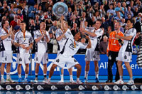 Daniel Narcisse feiert in Usain-Bolt-Pose die Meisterschaft.