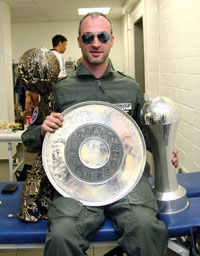 Thierry Omeyer und die drei Troph�en.