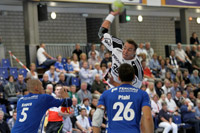 Gegen die Sprungw�rfe Filip Jichas war die Gummersbacher Deckung machtlos.