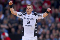 Gudjon Valur Sigurdsson bejubelt einen seiner vier Treffer.