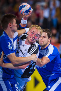 Rene Toft Hansen versucht sich durchzusetzen.