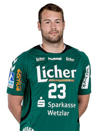 Nationalspieler Steffen F�th ist mit 29/6 Treffern bester Saisonsch�tze der HSG.