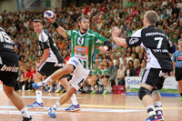 Tim Kneule startete auf der R�ckraummitte f�r G�ppingen und spielte zun�chst stark auf.