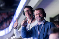 Kim Andersson moderierte mit Daniel Kristiansson f�rs schwedische Fernsehen.