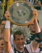 Da ist sie, die Schale!