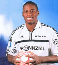 Julio Fis Roussedy. Julio Fis Roussedy.