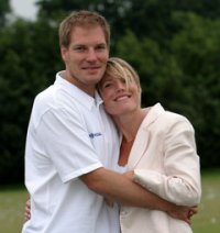 Nutzten die Sommerpause zum Heiraten: Mattias Andersson und seine Anna.