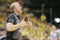 Wolfgang Schwenke:  "Ich werde dem THW die Daumen dr�cken."