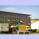 Die neue gl�serne Vorderfront von S�dosten.