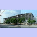 Das linke Dach ist schon fast fertig.