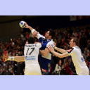 EM 2008: GER-FRA: Klimovets und Glandorf gegen Karabatic.