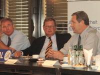 Saisoner�ffnungspressekonferenz. Von links: Schwenker, Reime und Serdarusic.