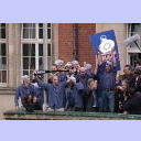 Meisterfeier 2002: Max mit der Schale.