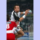 Christian Zeitz wird von Grigorios Sanikis attackiert.