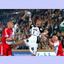 Pelle Linders wird bricht durch.