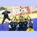 EM 2006: Thierry Omeyer hinter der franz�sischen Mauer.