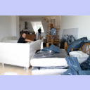 Umzugschaos: THW-Neuzugang Dominik Klein in seiner neue Wohnung, die er Ende Juni in Melsdorf vor den Toren Kiels bezogen hat.