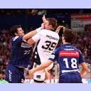 Filip Jicha muss einstecken.