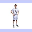 Linus Kutz - gro�es Portr�t 2024/2025.