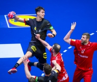 Julian K�ster in action.