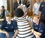 [Bild: Das THW-Maskottchen]